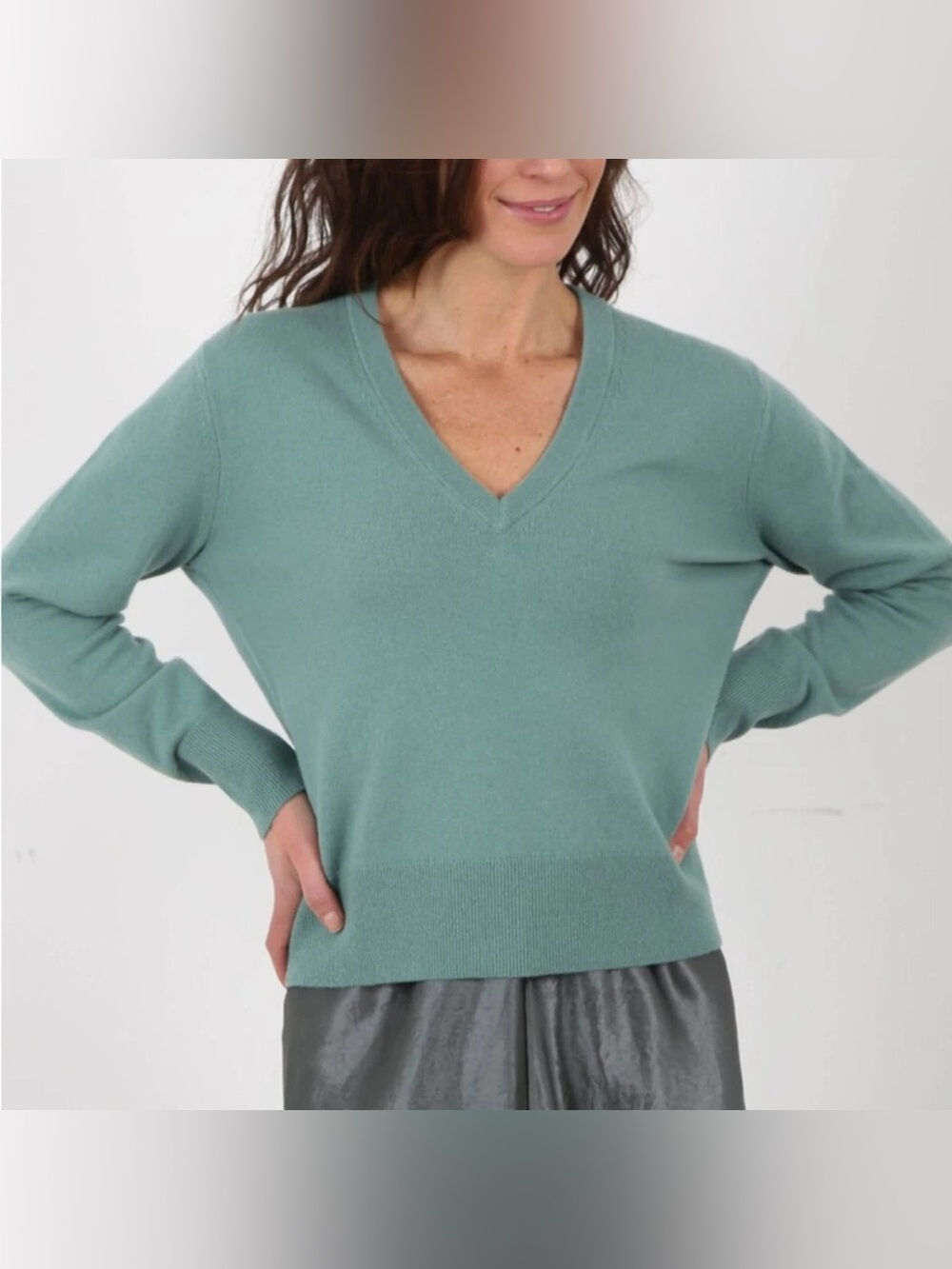 Vince Green Wool Cashmere Blend V-Neck Sweater S